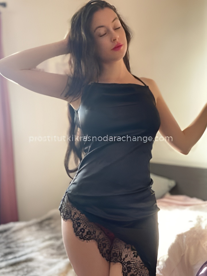 Серафима привлекальеная девушка из Северска цена от 5000 руб