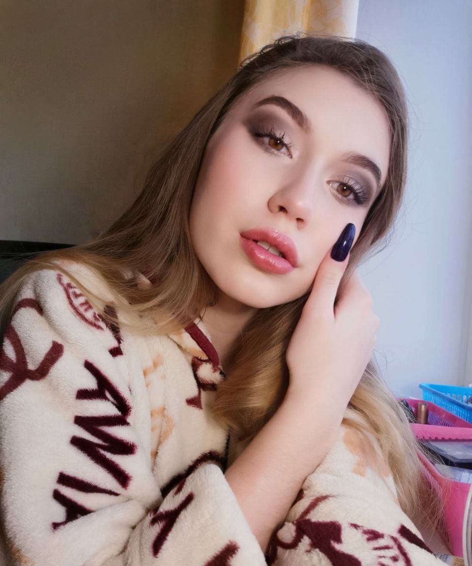 Тамара привлекальеная девушка из Северска цена от 3500 руб