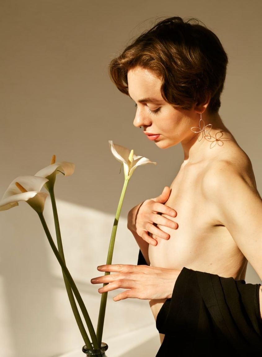 Рада привлекальеная девушка из Северска цена от 8000 руб