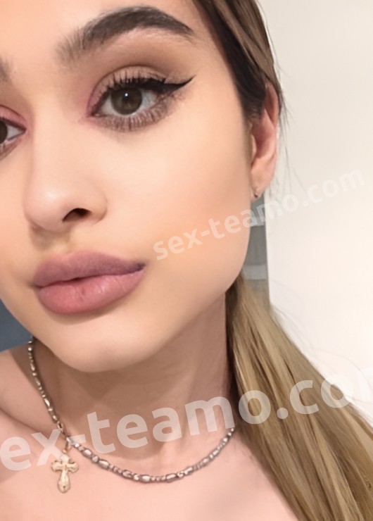 Марина привлекательная девушка из Северска цена от 10000 руб