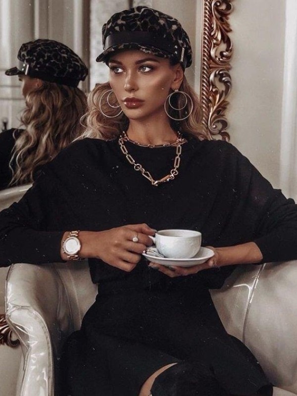 Яна привлекательная девушка из Северска цена от 3500 руб