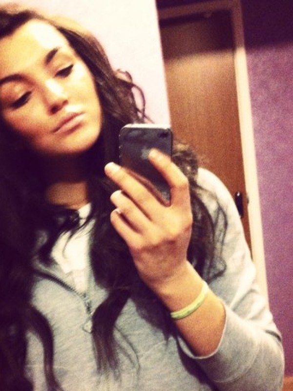 Мина привлекательная девушка из Северска цена от 3500 руб