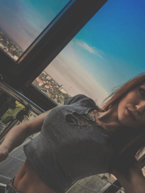 Радочка привлекательная девушка из Северска цена от 3500 руб