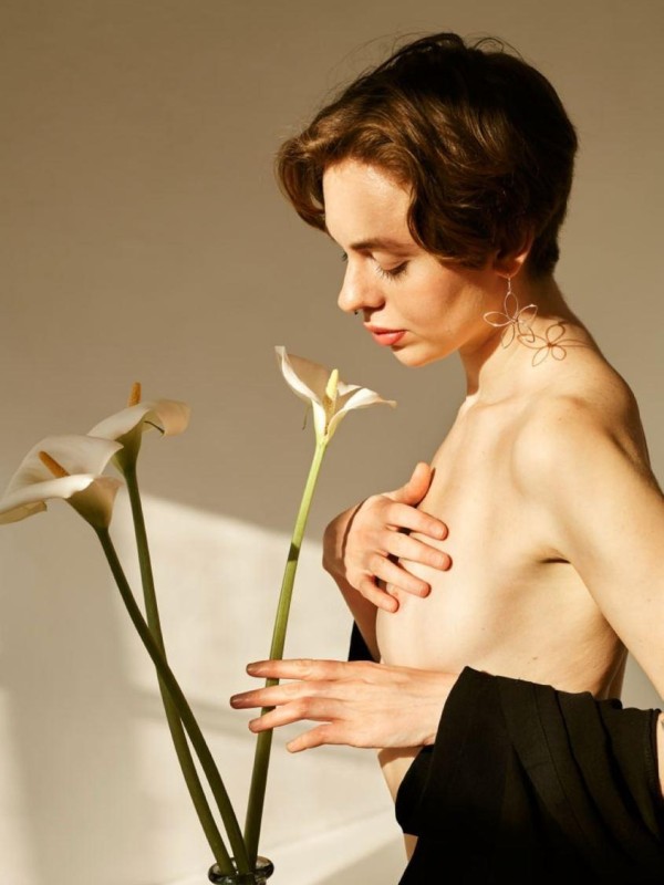 Рада привлекательная девушка из Северска цена от 8000 руб